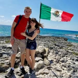 Meet your Posher, Grayson